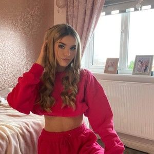 Meet your Posher, Karin